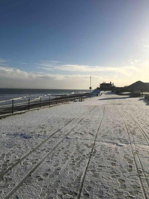 Sandy'S Cosy Cottage Hornsea Bagian luar foto