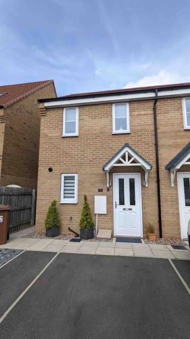 Sandy'S Cosy Cottage Hornsea Bagian luar foto